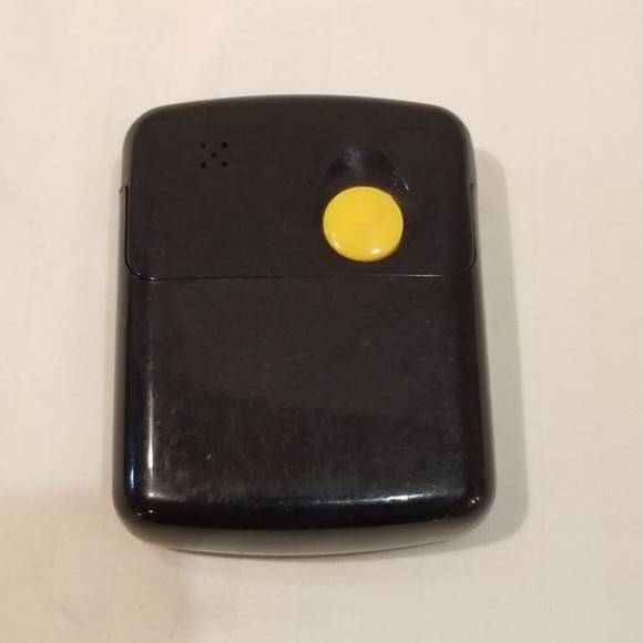 Vintage Advance sm digital alarm clock w/instruc. - Picture 7 of 7